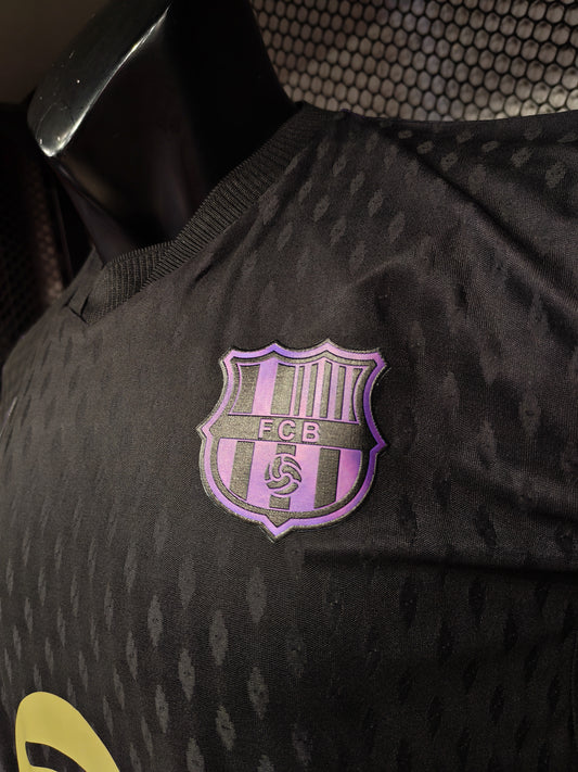 تيشيرت برشلونه الاحتياطي 2026/2027 نسخة لاعيبين اقتصادية