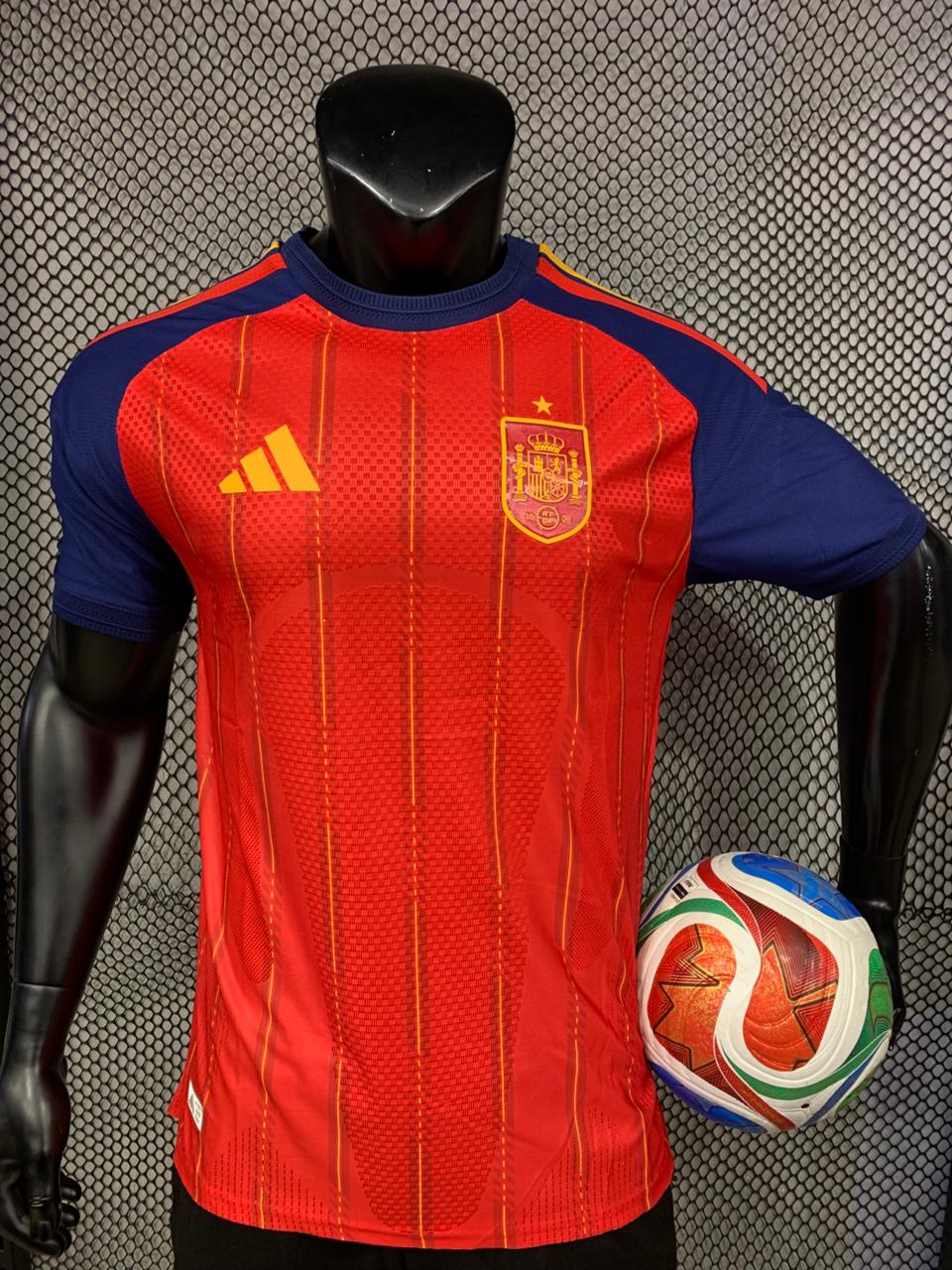 تيشرت منتخب اسبانيا الاساسي بلاير ايديشن 2026