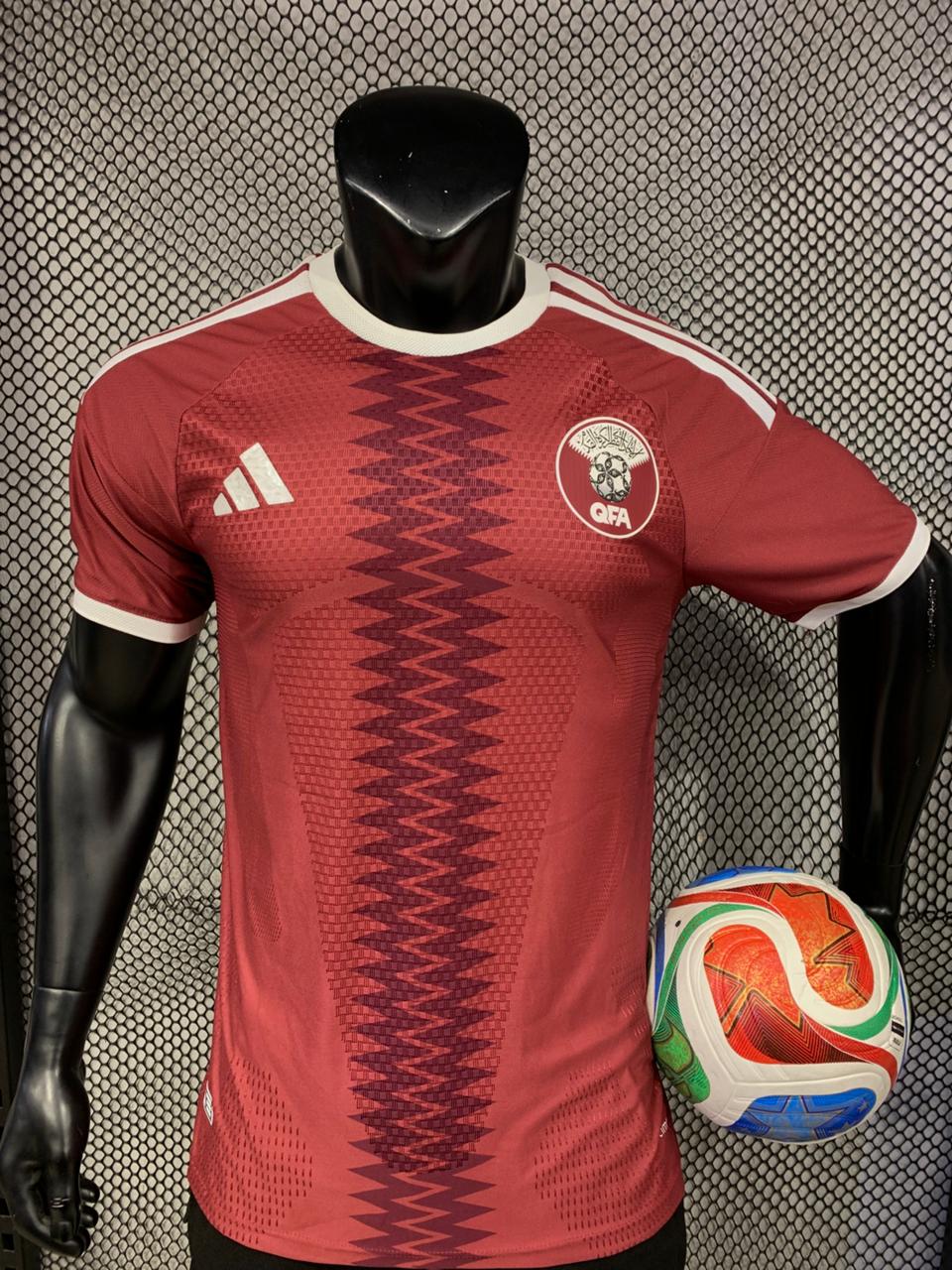 تيشرت منتخب قطر بلاير ايديشن 2026
