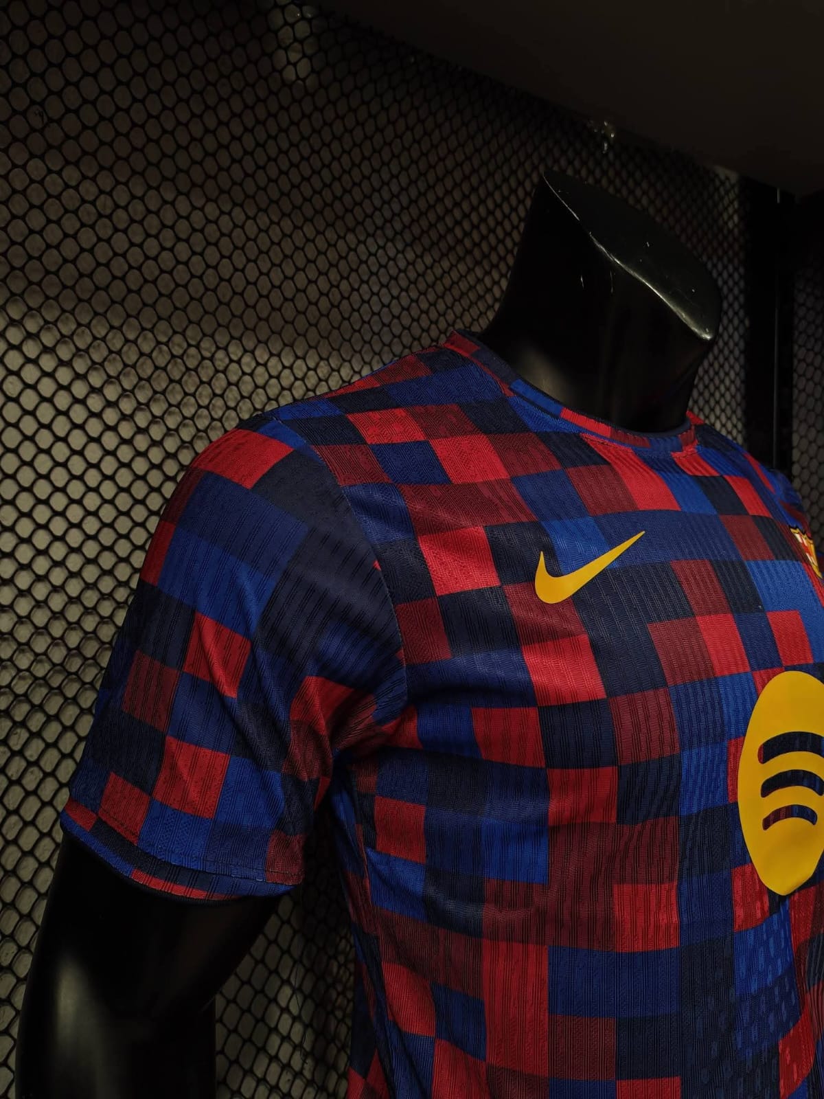 تيشيرت برشلونه تدريب بلاير  ايديشن 26/27