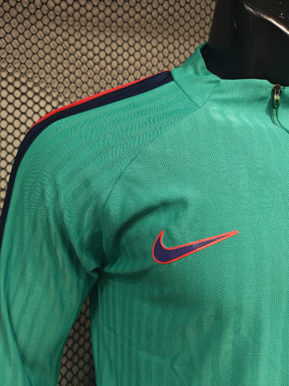 تراك برشلونه التاني 26/27