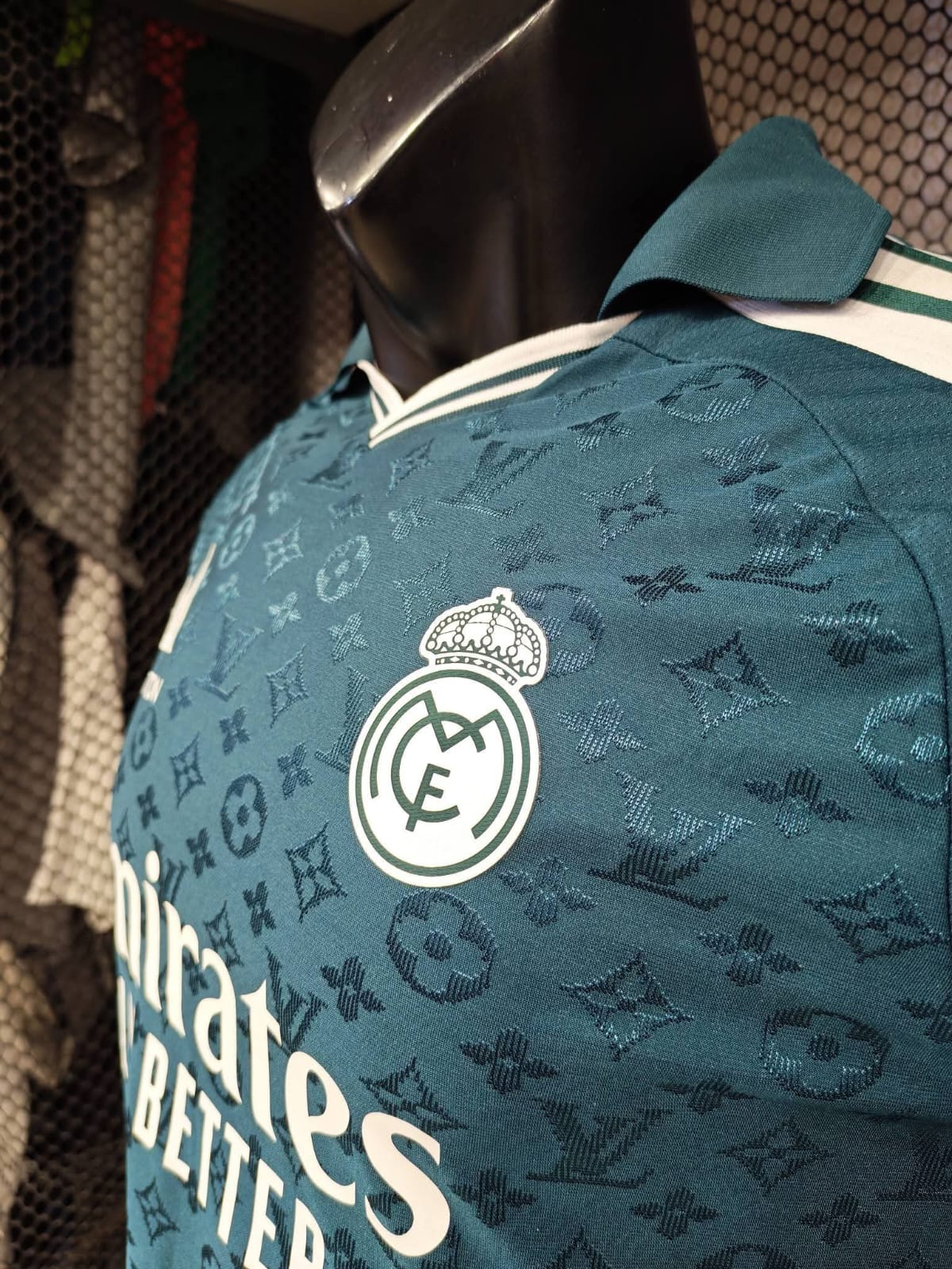 real madrid collab lv-oliv
