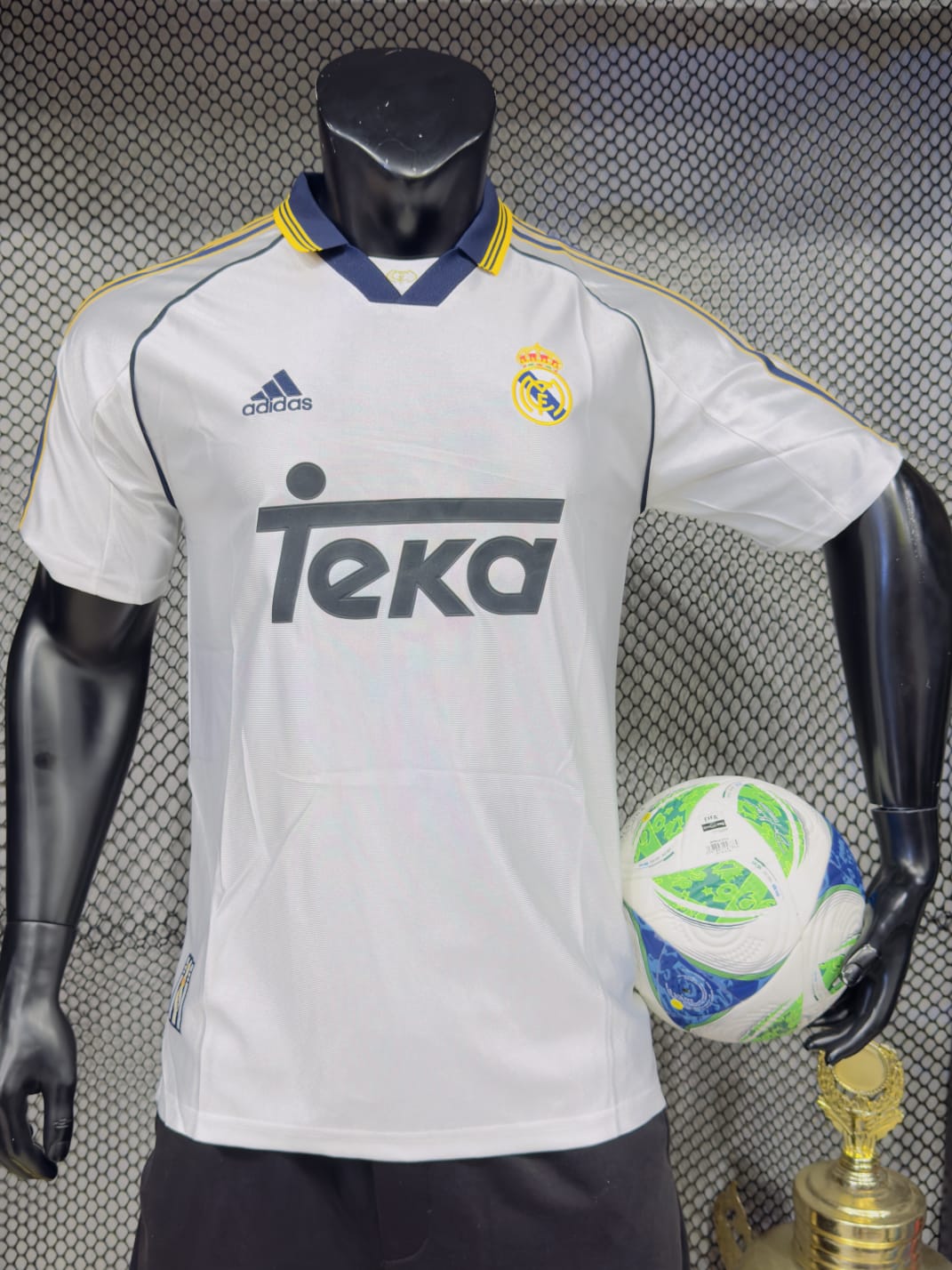 Real Madrid home 1998–2000