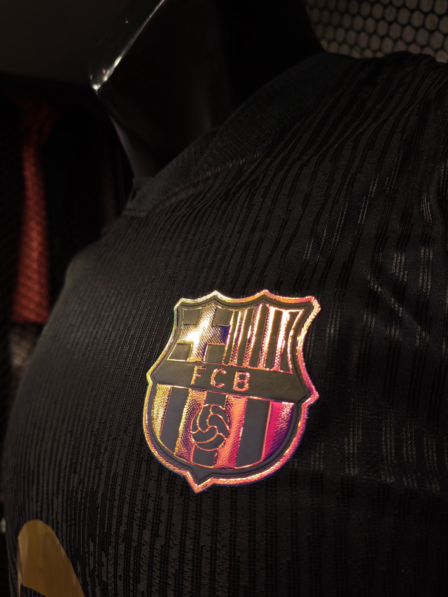 تيشيرت برشلونه التالت الاحتياطي بلاير ايديشن 2026/2027