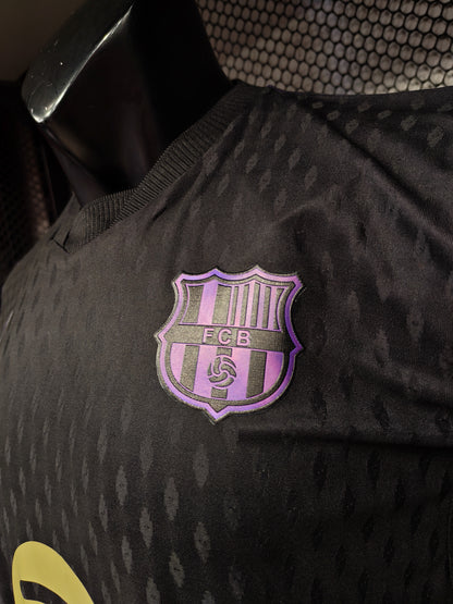 تيشيرت برشلونه الاحتياطي 2026/2027 نسخة لاعيبين اقتصادية