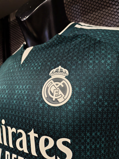 تيشيرت ريال مدريد الاحتياطي 26/27بلاير ايديشن