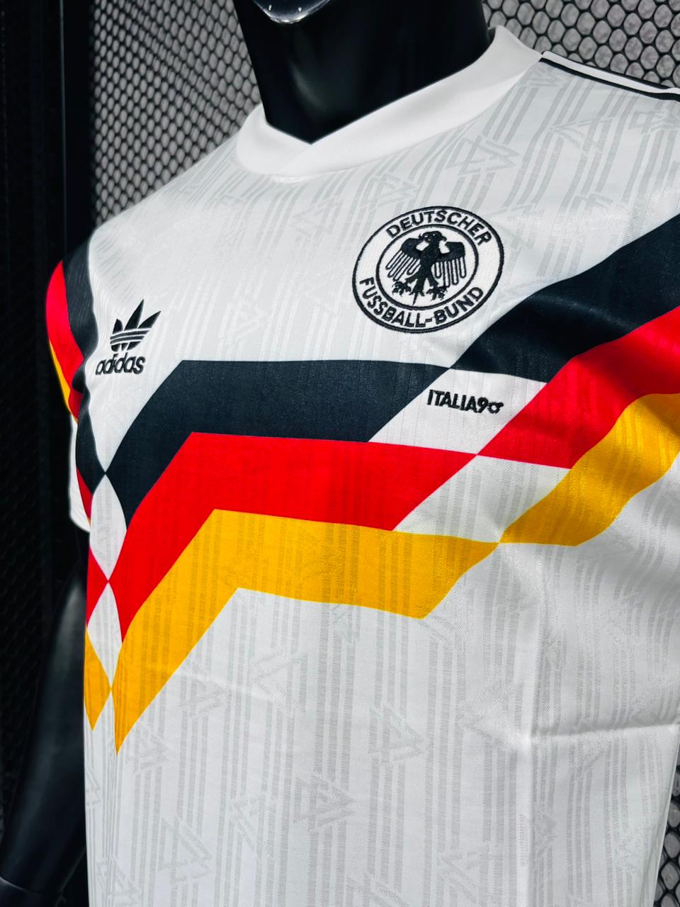 Deutch Classic tee 1990 Home