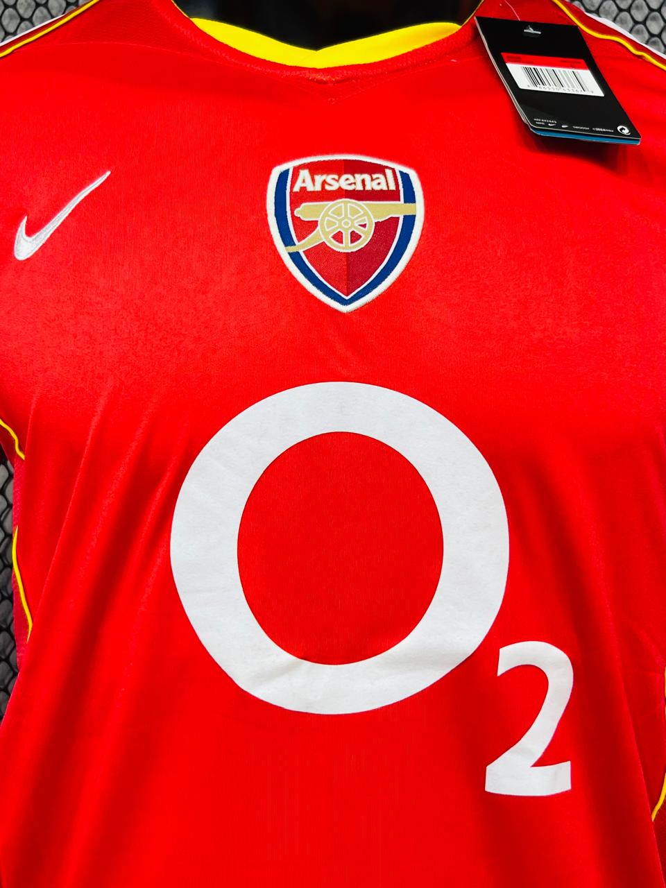 Arsenal 2004/2005 Home