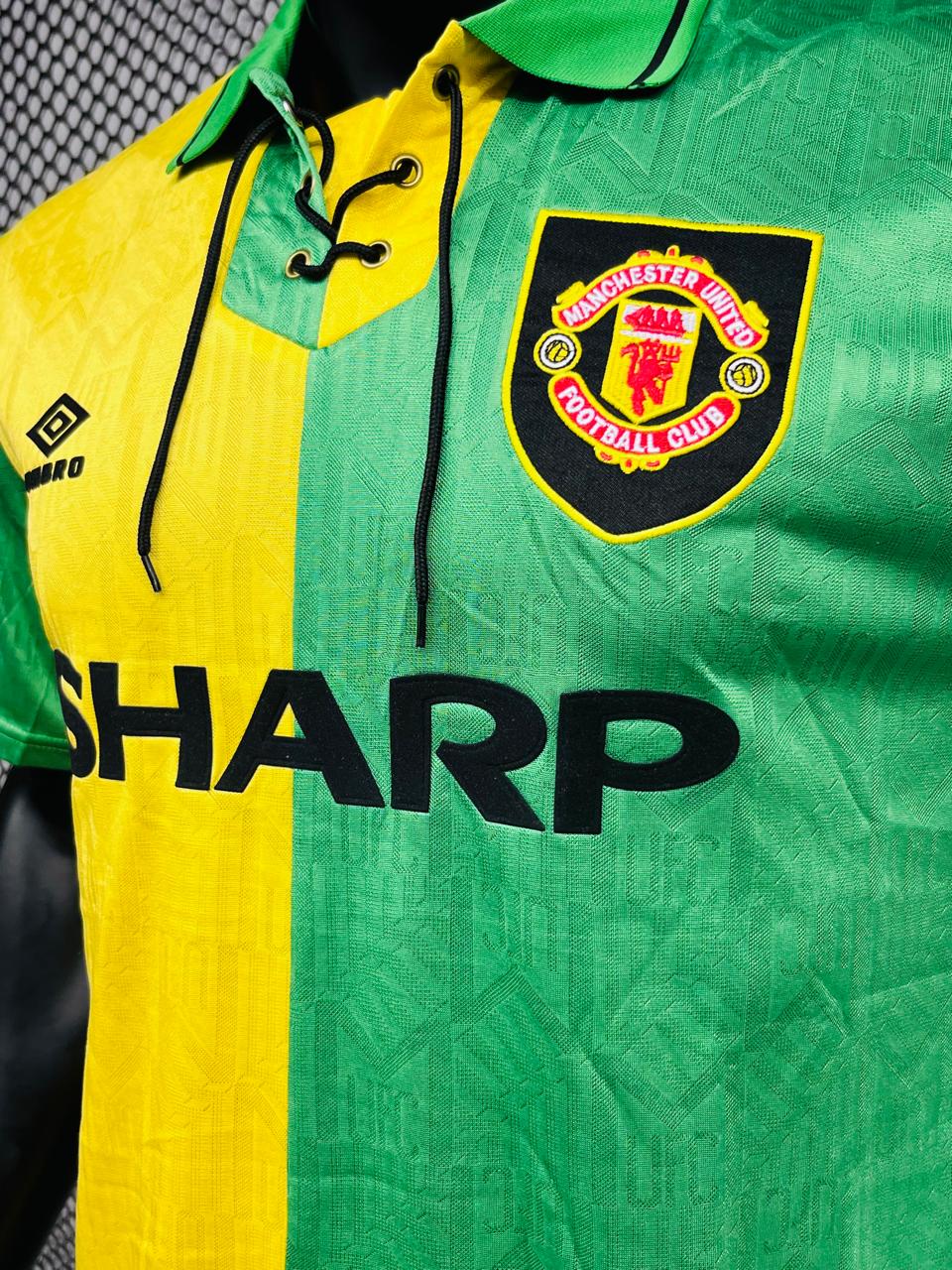 Manchester United 92/94 Away
