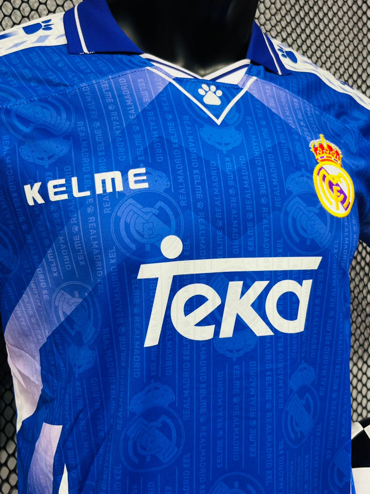 Real Madrid 97/98 Away