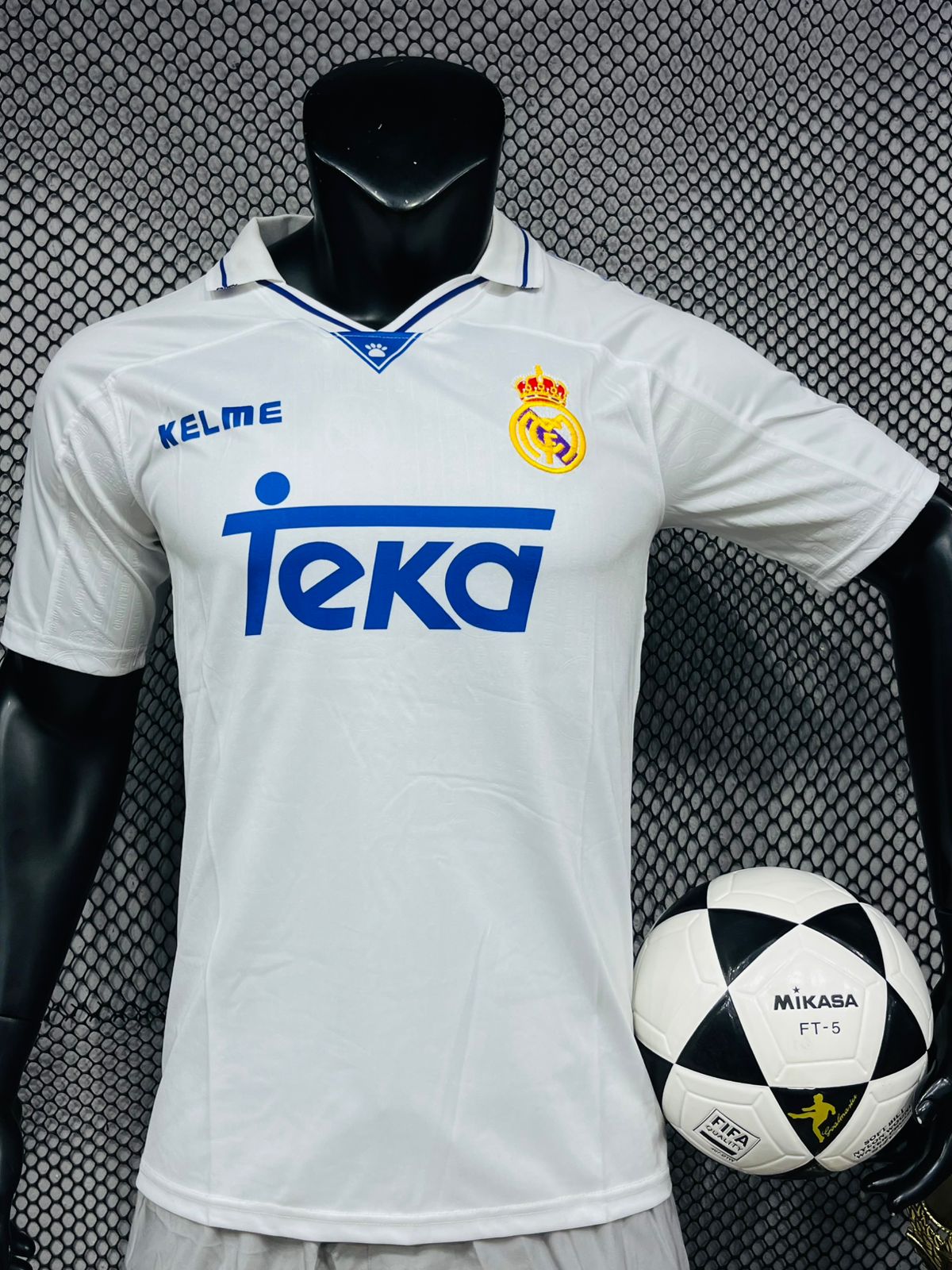 Real Madrid  96/97 Home