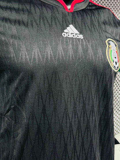 Mexico 2010 Away