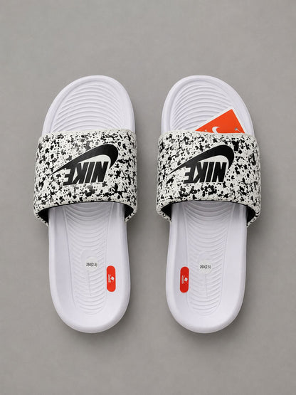 Nike Tech Slipper