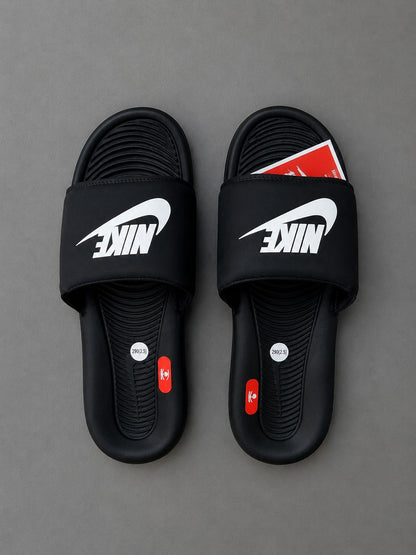 Nike Tech Slipper