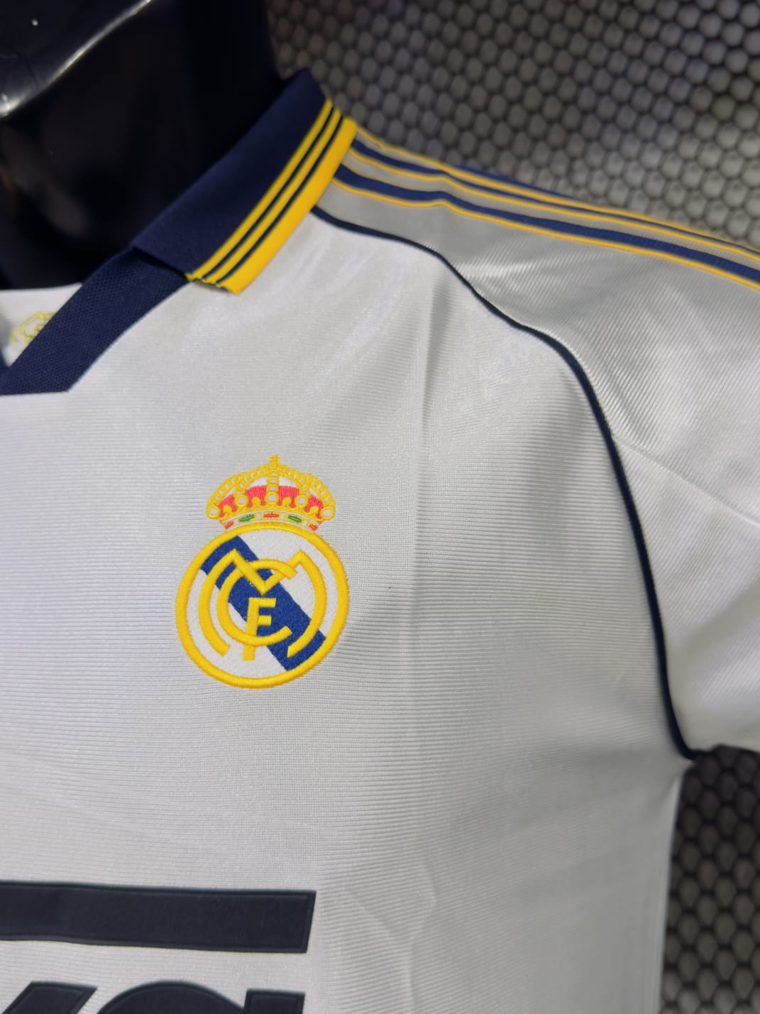 Real Madrid home 1998–2000