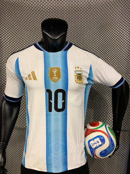 تيشرت منتخب الارجنتين الاساسي مع طباعة ميسي 10