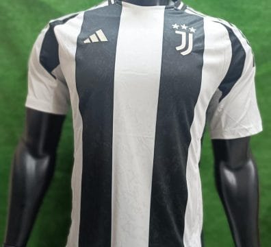 يوفنتوس الاساسي بلاير ايديشن-cr7