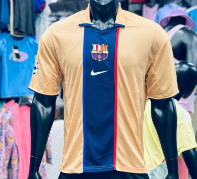 تيشيرت برشلونه كلاسيك 2002