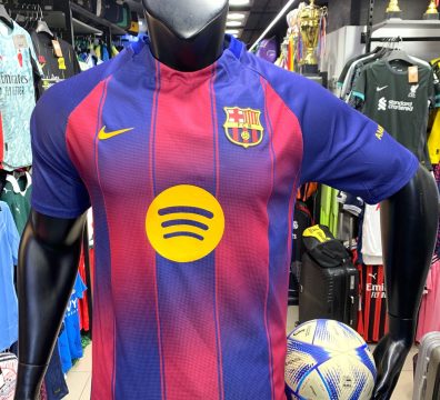 تيشيرت برشلونه 25/26 m10