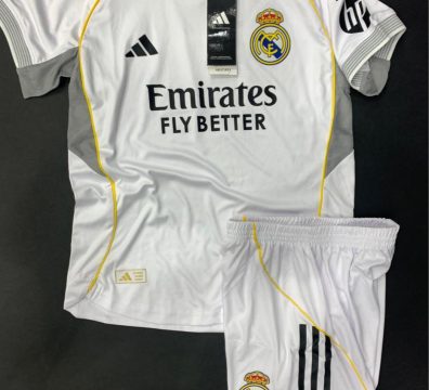 طقم ريال مدريد اطفالي