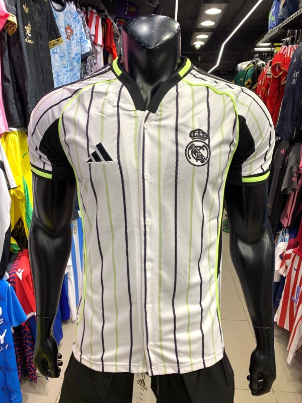 قميص ريال مدريد