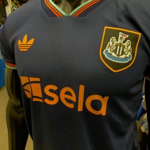 نيوكاسل 26/25