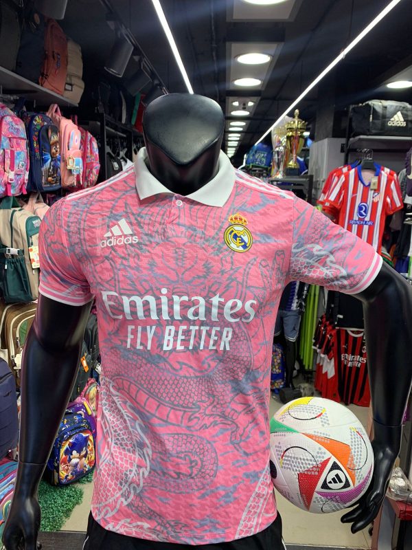 ريال مدريد تخيلي بينك مستورد 26/25