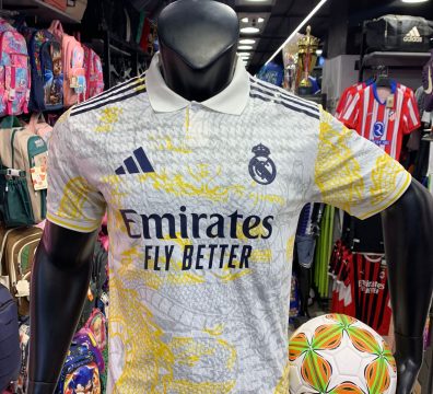 ريال  مدريد التخيلي مستورد 26/25