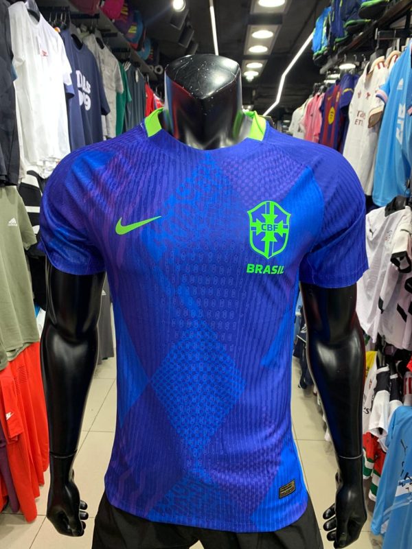 البرازيل الاحتياطي  مستورد 2024