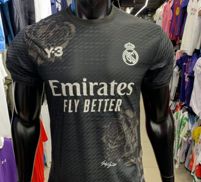 ريال مدريد مستورد y3