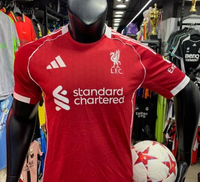 ليفربول الاساسي بلاير ايديشن 26/25