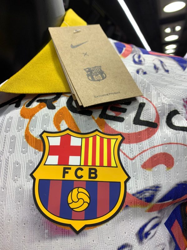 ⁦برشلونه التخيلي Rakuten 26/25⁩ - الصورة ⁦3⁩