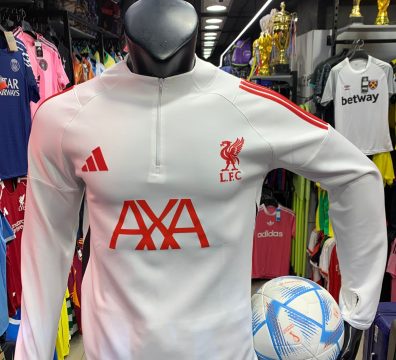 تراك ليفربول التدريب الابيض