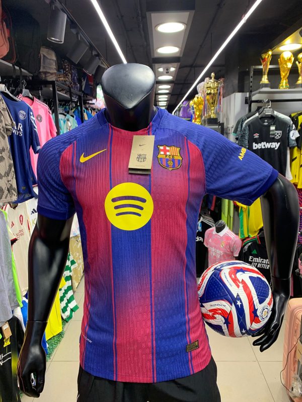 برشلونه الاساسي بلاير ايديشن 26/25