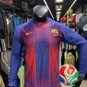 برشلونه الاساسي كم 26/25