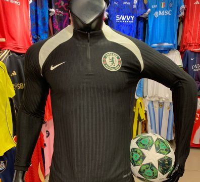 تراك تشيلسي الاسود