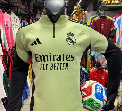 تراك ريال مدريد ب كم اسود