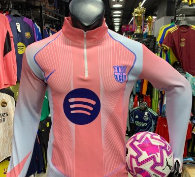 تراك برشلونه بينك ب لوجو موڤ