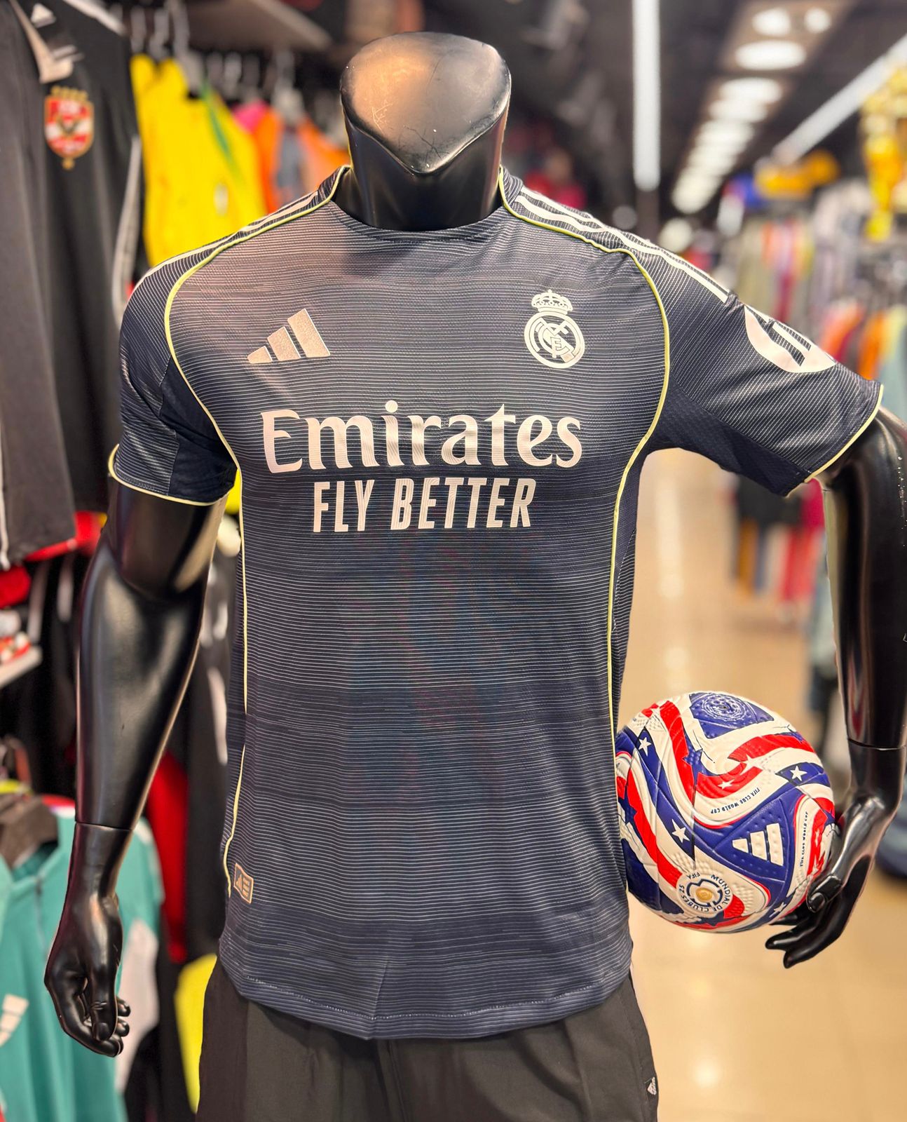 تيشرت ريال مدريد الاحتياطي بلاير ايديشن