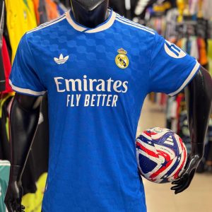 تيشرت ريال مدريد التالت بلاير ايديشن