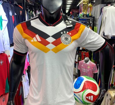 تيشرت المانيا الاساسي مستورد