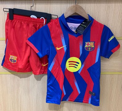 طقم اطفال برشلونه المخصص للكلاسيكو مستورد